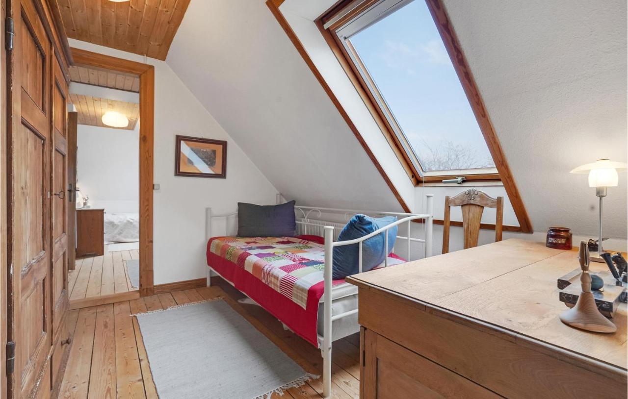 Lovely Home In Sonderborg With Kitchen Bagian luar foto