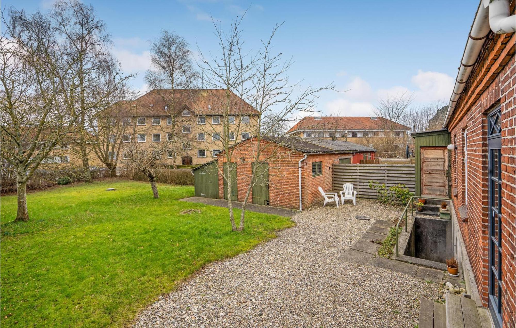 Lovely Home In Sonderborg With Kitchen Bagian luar foto